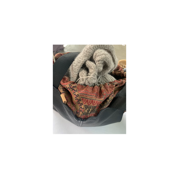 SUSANNE Shopper med snring - Svart